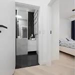 Lux Grzybowska With Parking By Renters Prestige شقة وارسو
