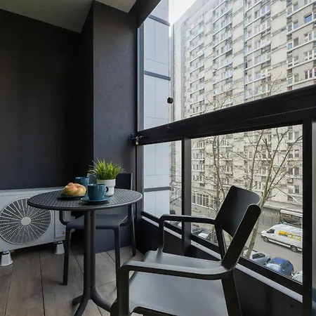 Lux Grzybowska With Parking By Renters Prestige * Warschau