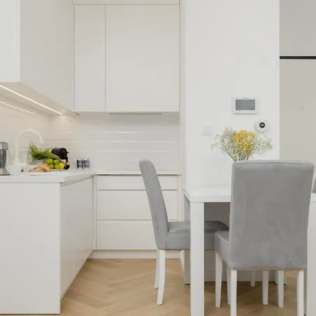 Lux Grzybowska With Parking By Renters Prestige *