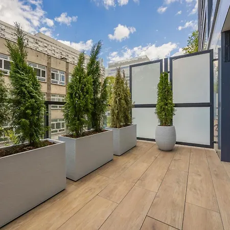 Lux Grzybowska With Parking By Renters Prestige Warsaw