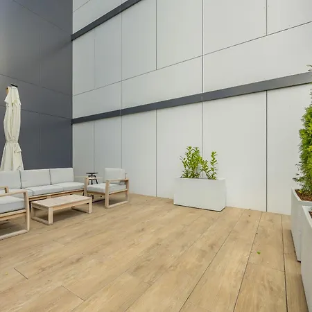 Lux Grzybowska With Parking By Renters Prestige