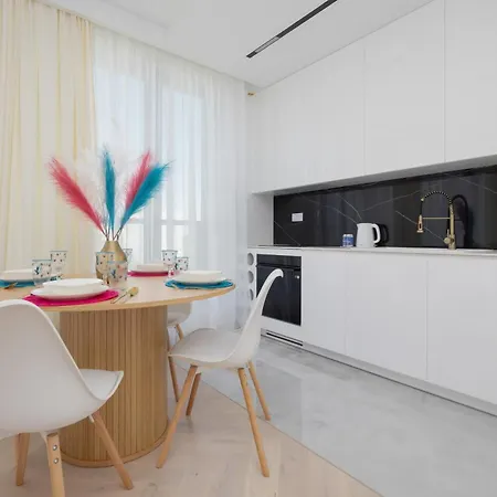 Apartamento Lux Grzybowska With Parking By Renters Prestige *