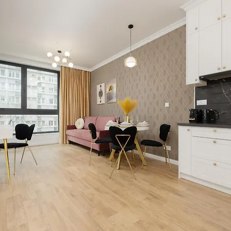 Lux Grzybowska With Parking By Renters Prestige