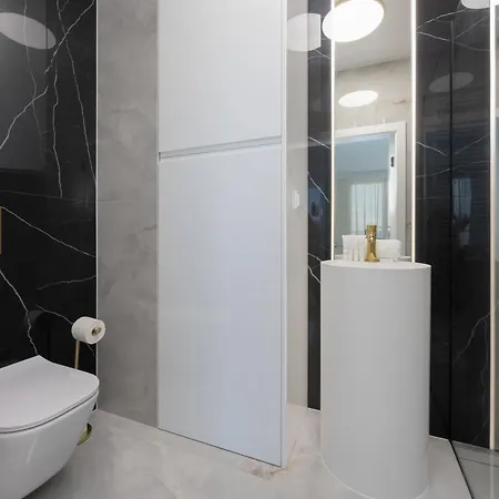 Lejlighed Lux Grzybowska With Parking By Renters Prestige